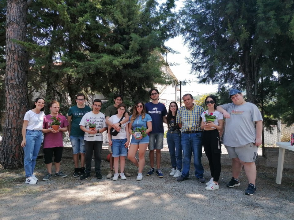foto_laboratorio_giardinaggio_del_progetto_una_chiave