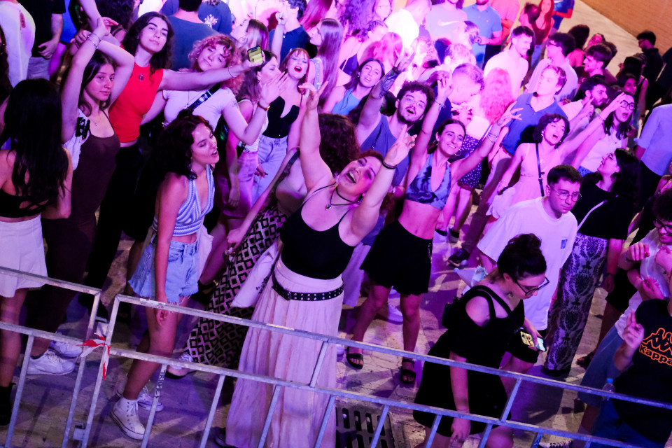Serata nel campus, 𝗧𝗵𝗮𝗻𝗸 𝗚𝗼𝗱 𝗜𝘁'𝘀 𝗙𝗿𝗶𝗱𝗮𝘆 𝟮𝟬𝟮𝟰