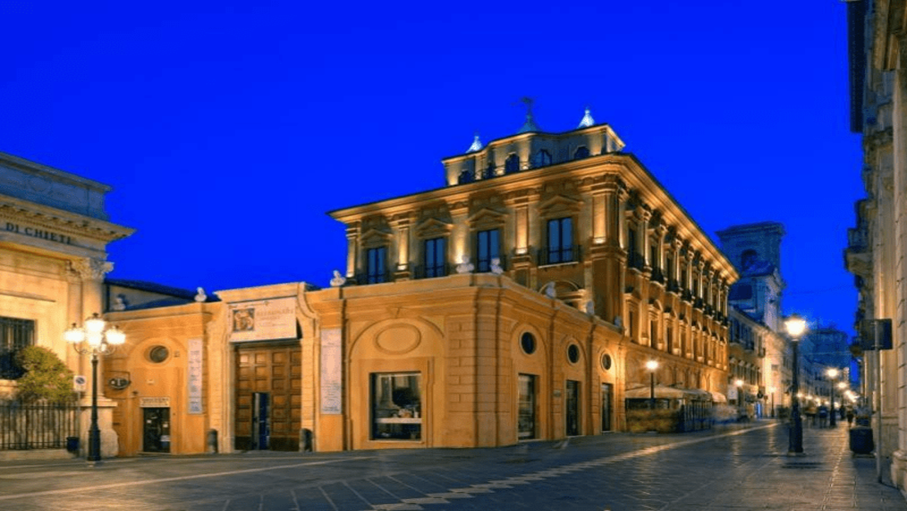 Palazzo De Mayo