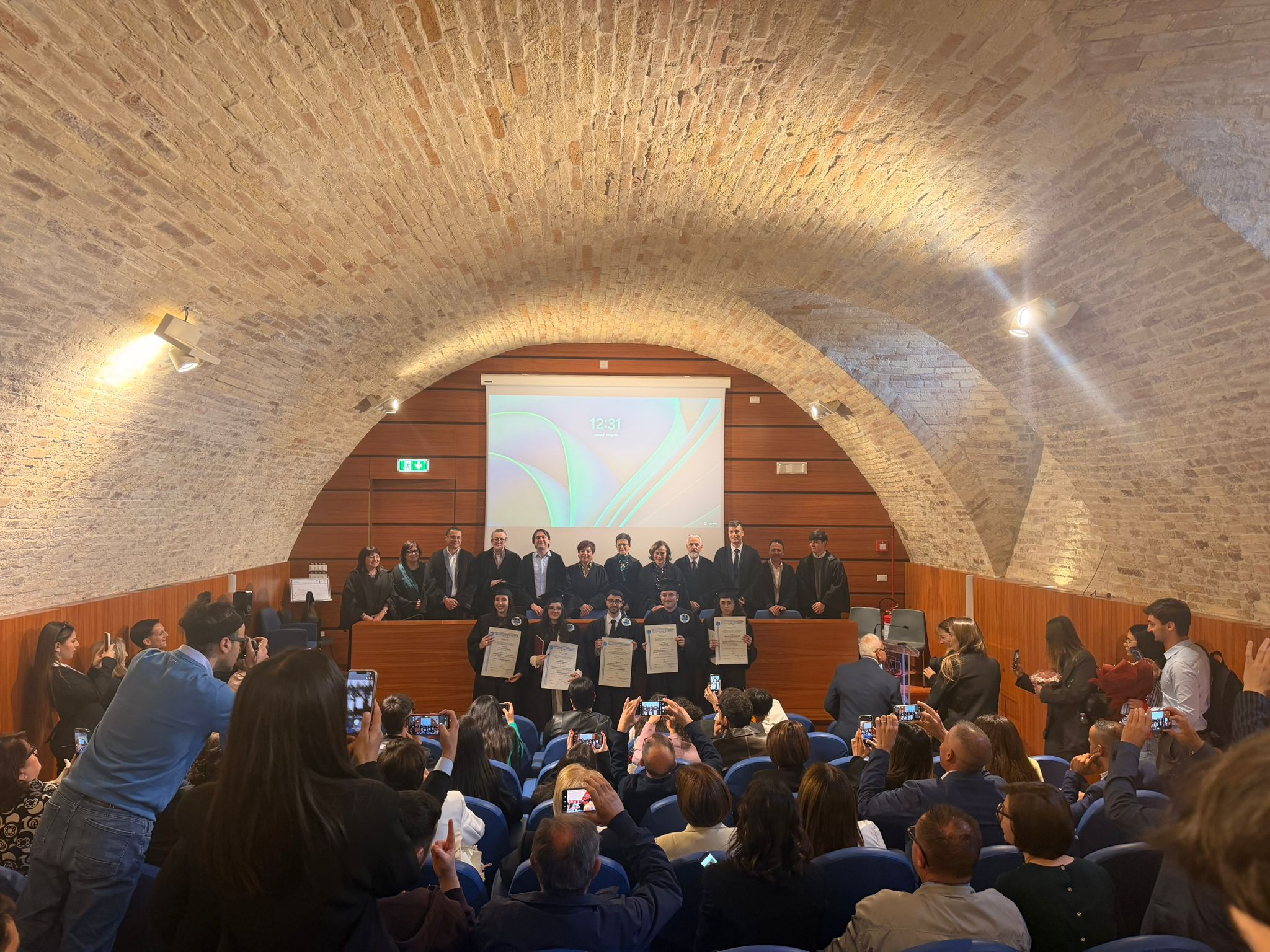 Foto sessione di laurea a Palazzo de' Mayo