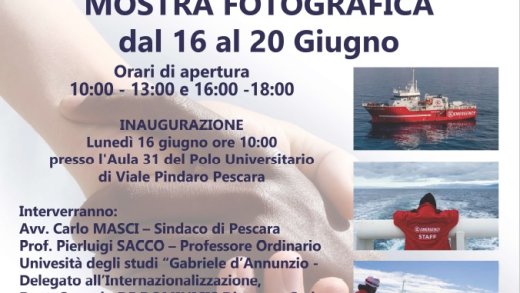 Mostra fotografica “Mani come ponti”