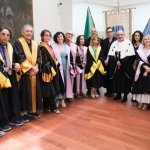 Magnifico Rettore con altri docenti